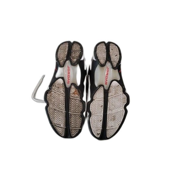 Women's Air Jordan OG White/Black - Picture 5 of 8